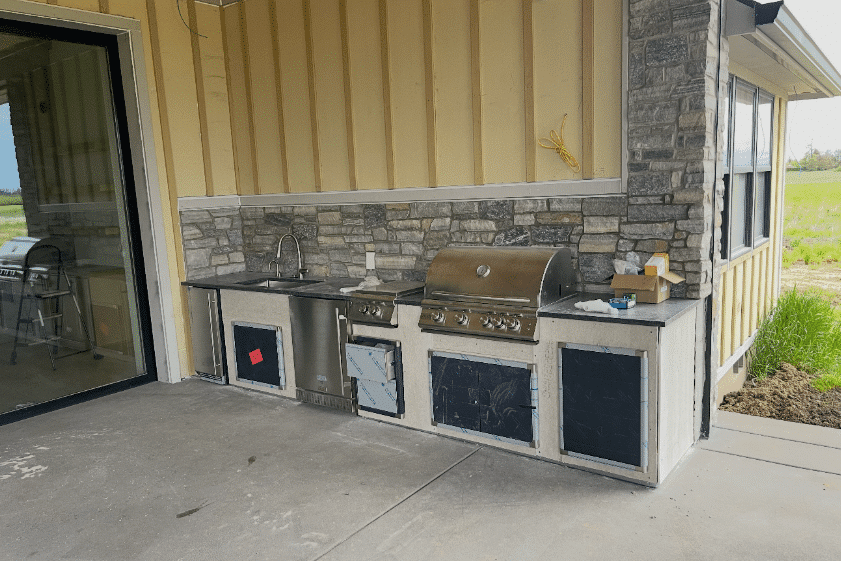 Outdoor image 4